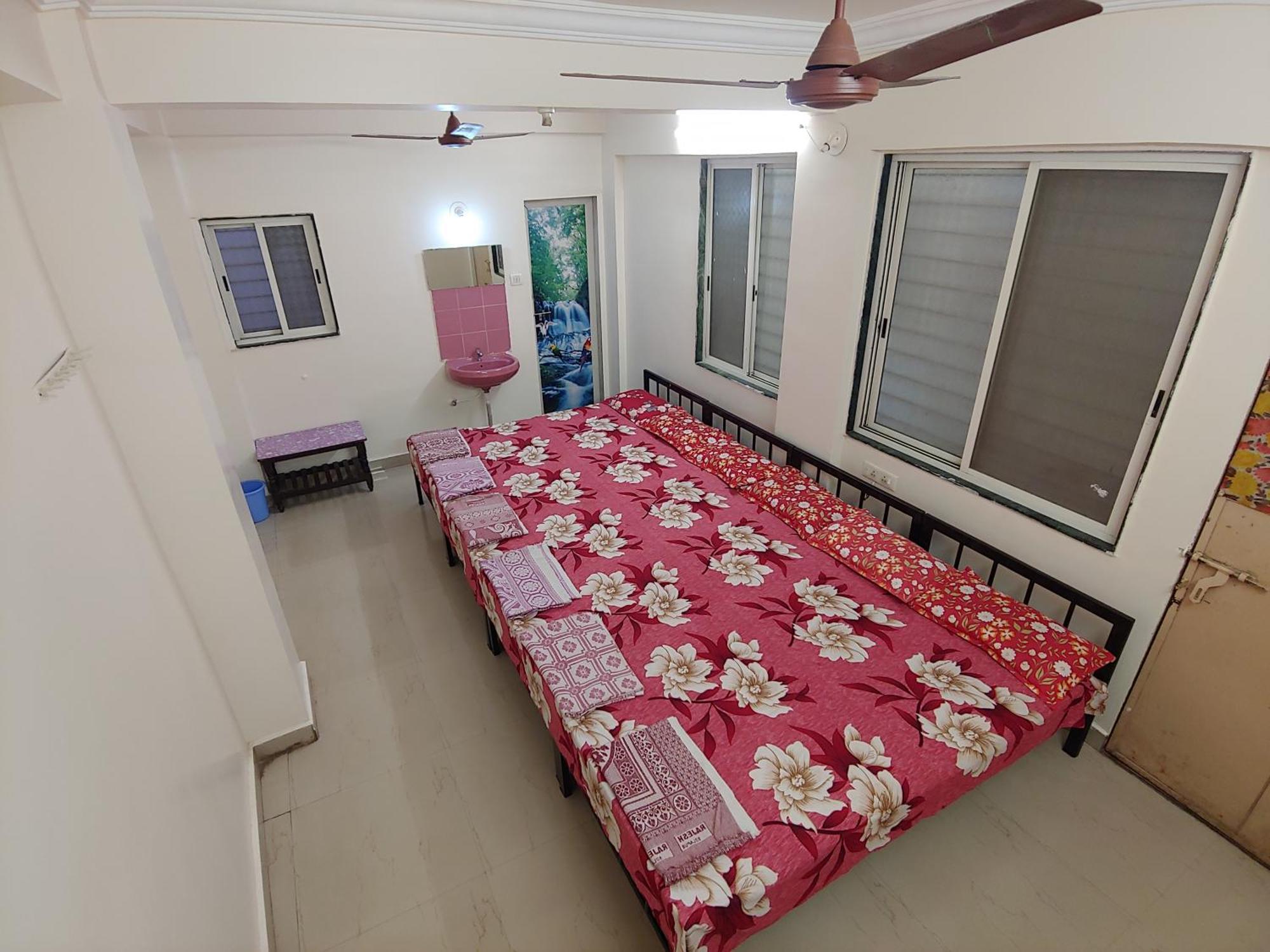 Ambai Guest House Kolhapur Exterior photo